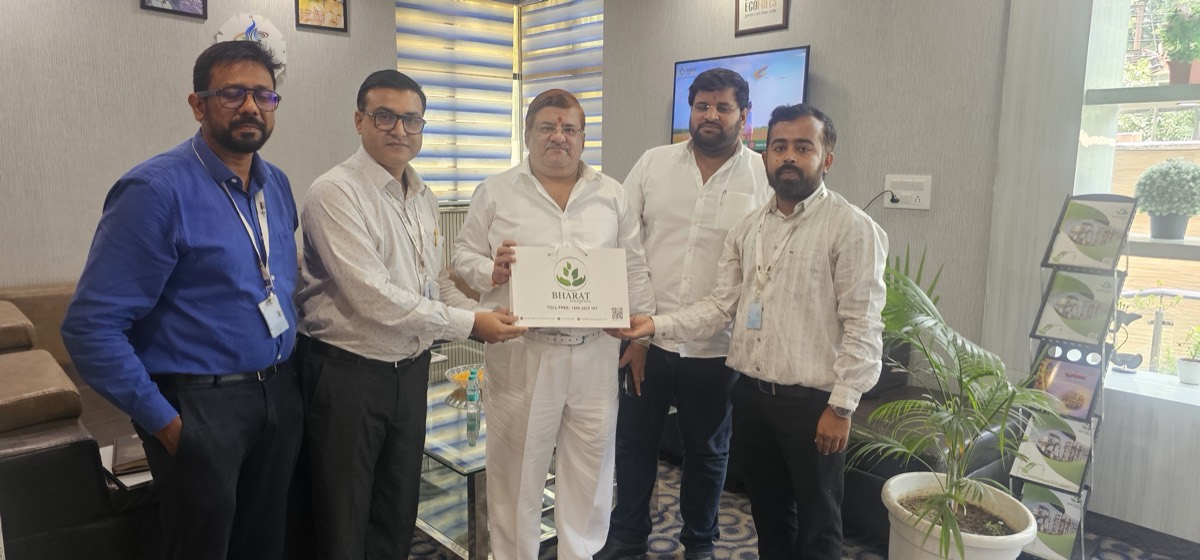 Clients and partners with the Bharat Group team