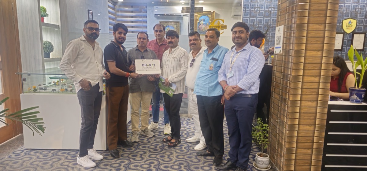 Clients and partners with the Bharat Group team