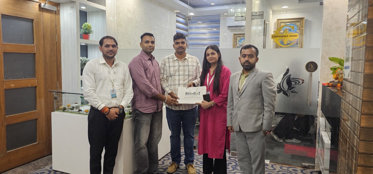 Clients and partners with the Bharat Group team