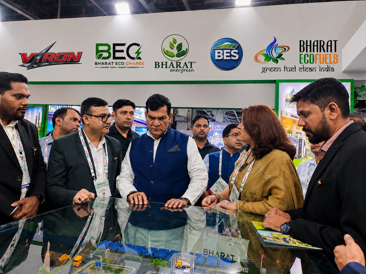 Clients and partners with the Bharat Group team